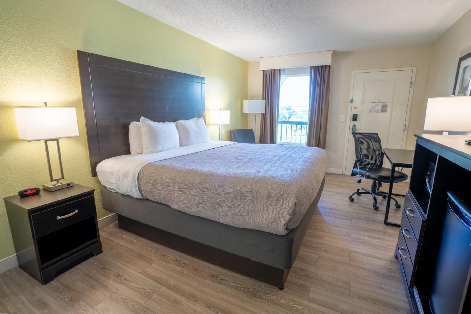 Quality Palm International Airport 3* West Palm Beach